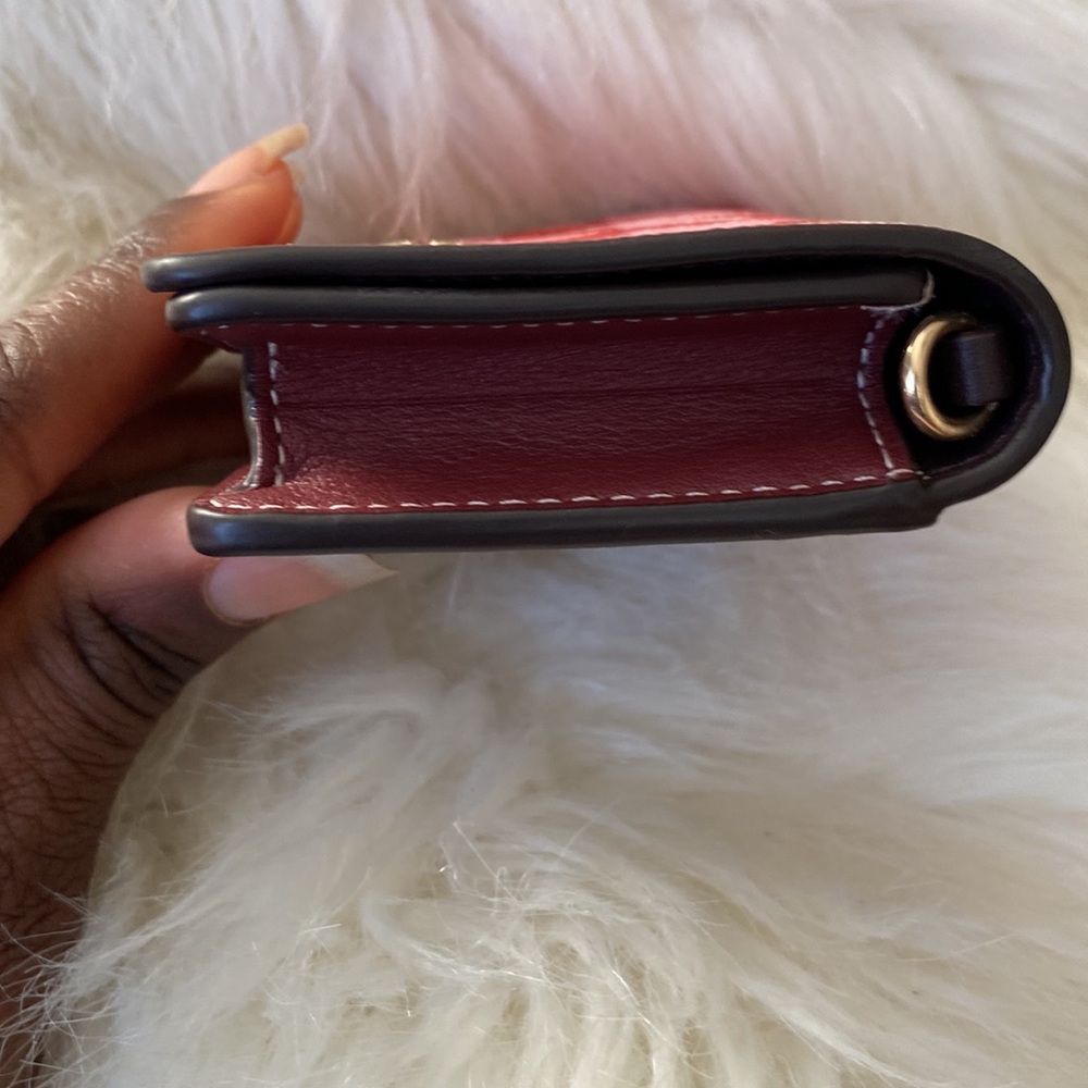 Coach Mini Wallet on a chain in printed canvas with houndstooth print - Picture 4 of 9